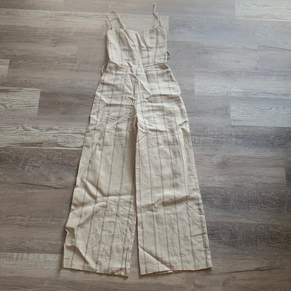 Reformation jumpsuit. 100% Linen. Size 0.